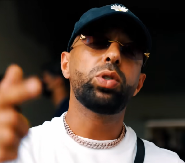 Naps : origine algérienne, parents et parcours du rappeur marseillais ...